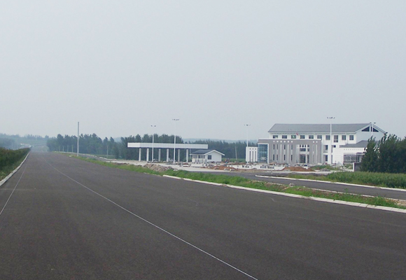 2、國高網(wǎng)長深線青州至臨沭（魯蘇界）公路 房建工程